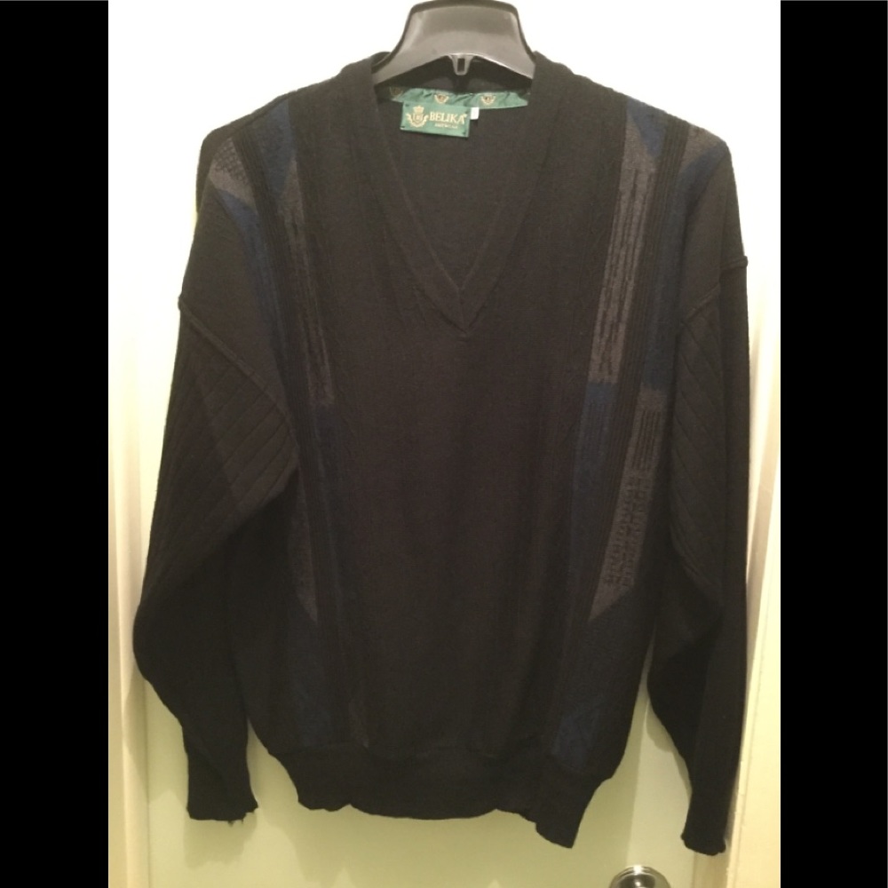 Belika Men’s Sweater Black Blue front Strips